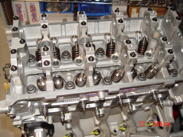 4ValveEngines/6488M.JPG